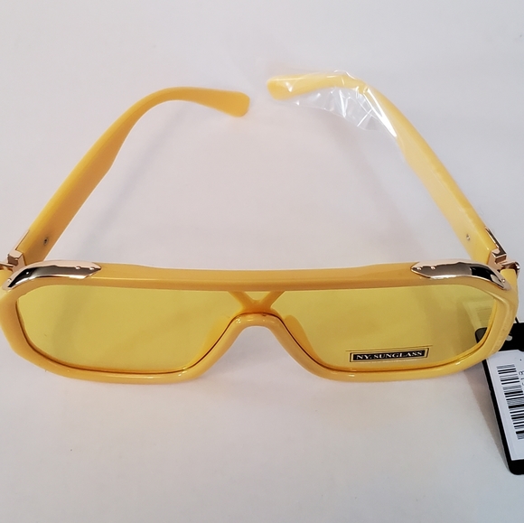 NY Sunglasses - Picture 2 of 7